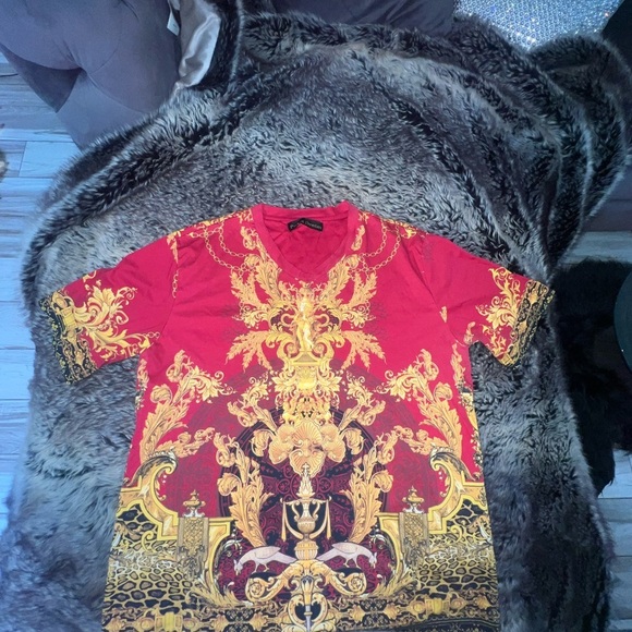 Y2K Public Denim Red and Gold Baroque Short Sleeve Tee - Picture 2 of 8